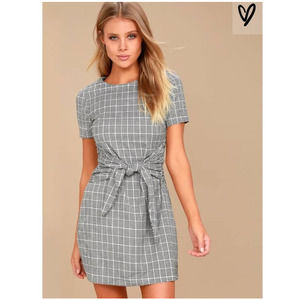 LULU'S Plaid Tie-Front Mini Dress Short Sleeve M